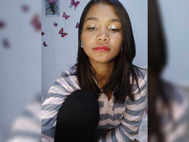 Valentina15 live cam on BongaCams