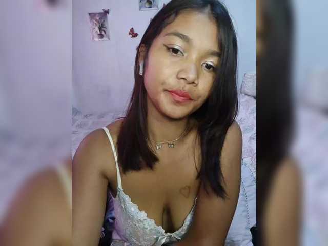 Valentina15 live cam on BongaCams