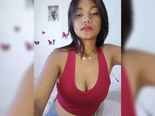 Valentina15 live cam on BongaCams