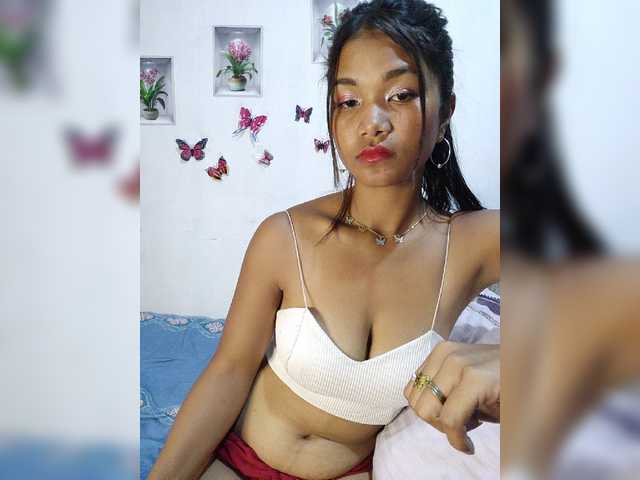 Valentina15 live cam on BongaCams