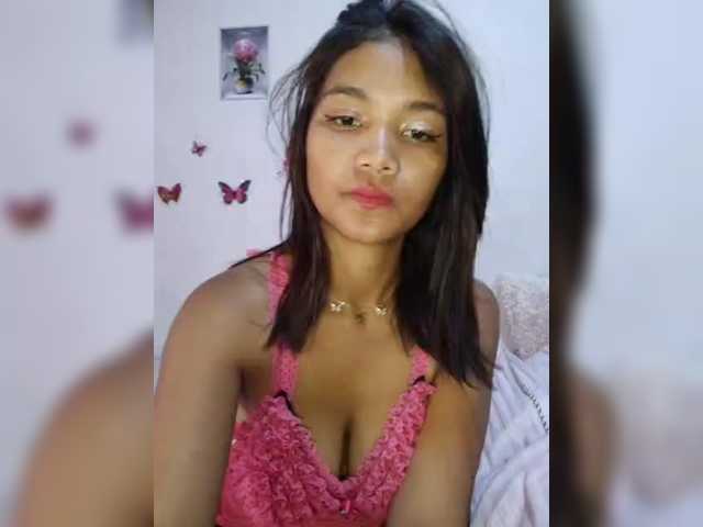 Valentina15 live cam on BongaCams