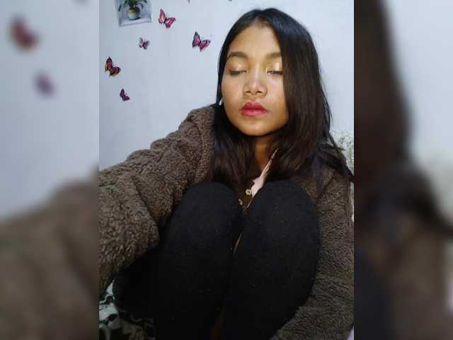 Valentina15 live cam on BongaCams