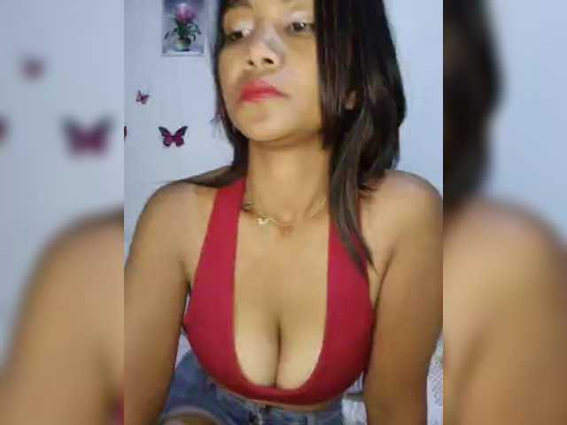 Valentina15 live cam on BongaCams