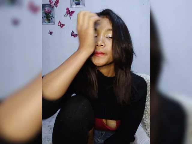 Valentina15 live cam on BongaCams