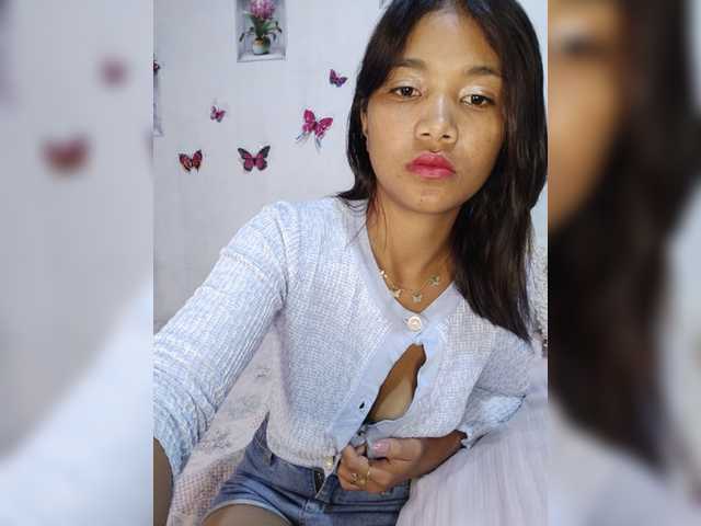 Valentina15 live cam on BongaCams