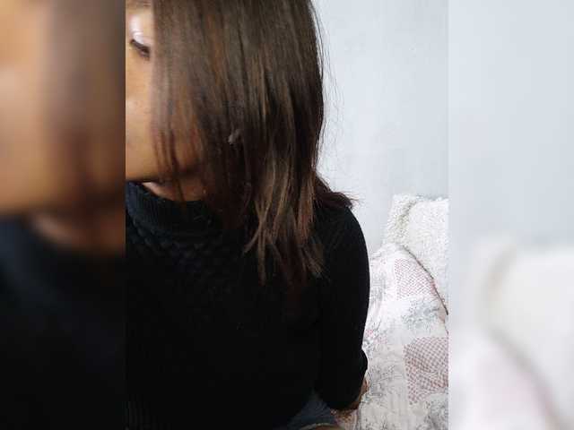 Valentina15 live cam on BongaCams