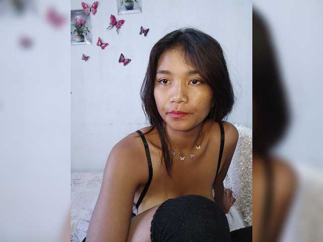 Valentina15 live cam on BongaCams
