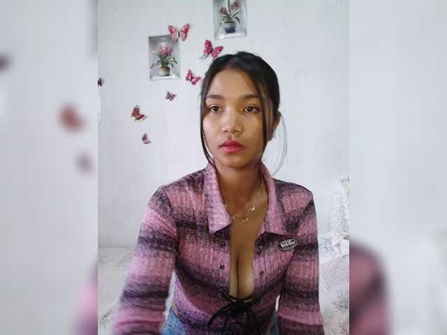 Valentina15 live cam on BongaCams