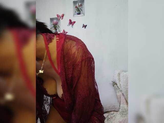 Valentina15 live cam on BongaCams