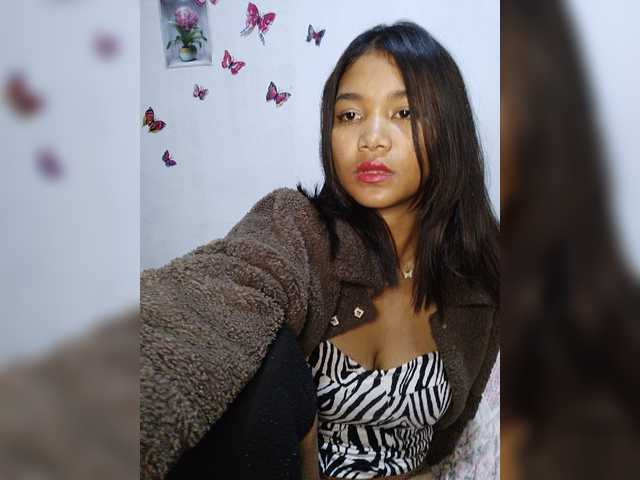 Valentina15 live cam on BongaCams