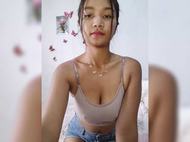 Valentina15 live cam on BongaCams