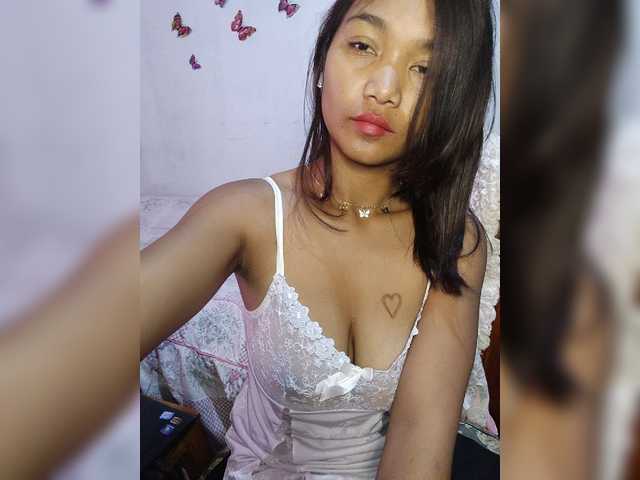 Valentina15 live cam on BongaCams