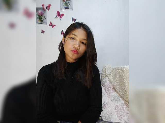 Valentina15 live cam on BongaCams