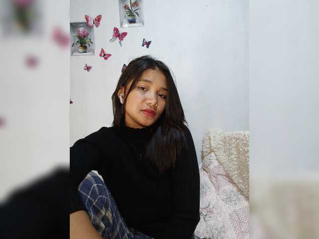Valentina15 live cam on BongaCams