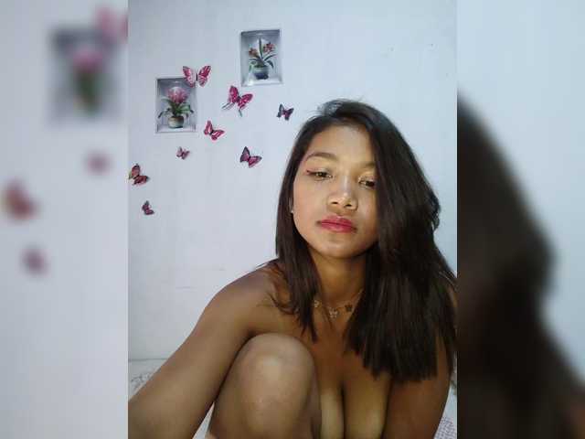 Valentina15 live cam on BongaCams