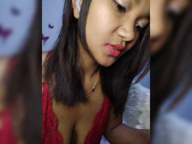 Valentina15 live cam on BongaCams