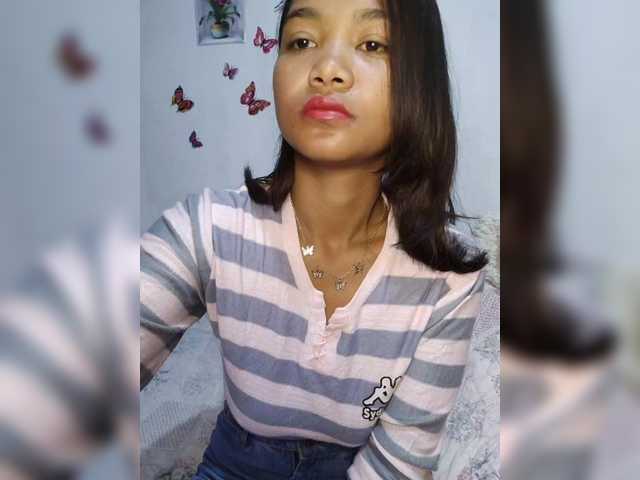 Valentina15 live cam on BongaCams