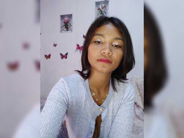 Valentina15 live cam on BongaCams