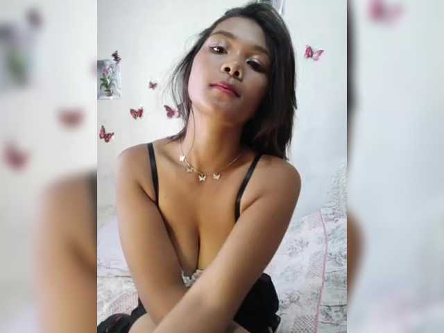 Valentina15 live cam on BongaCams