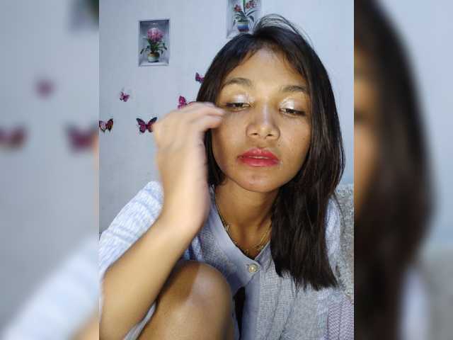 Valentina15 live cam on BongaCams