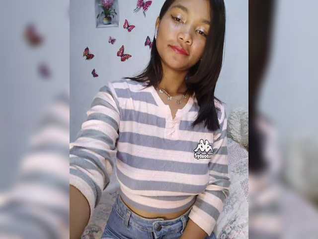Valentina15 live cam on BongaCams