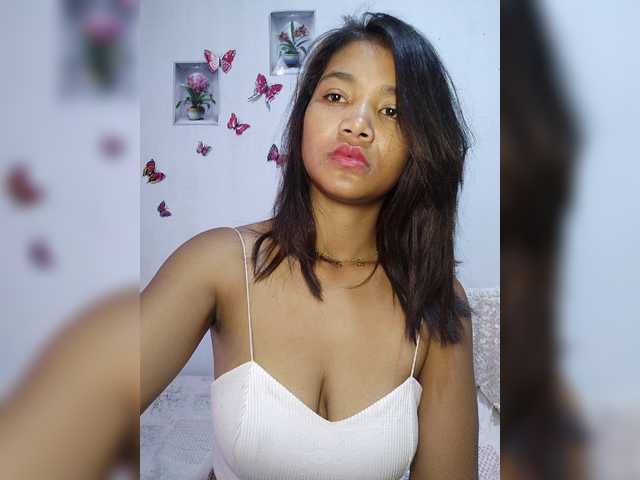 Valentina15 live cam on BongaCams