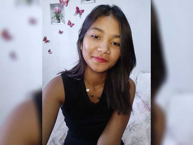 Valentina15 live cam on BongaCams