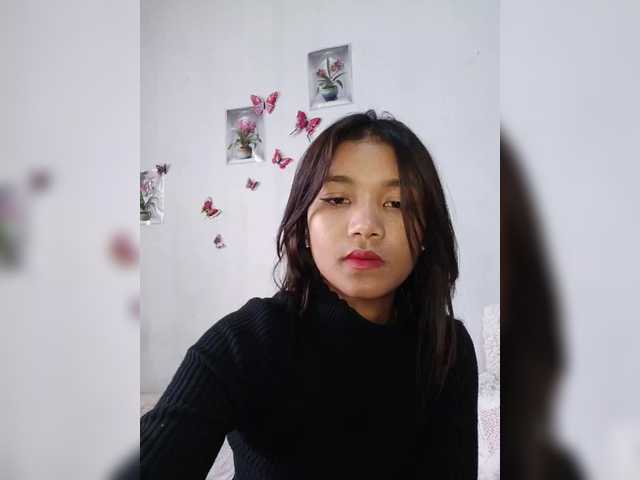 Valentina15 live cam on BongaCams