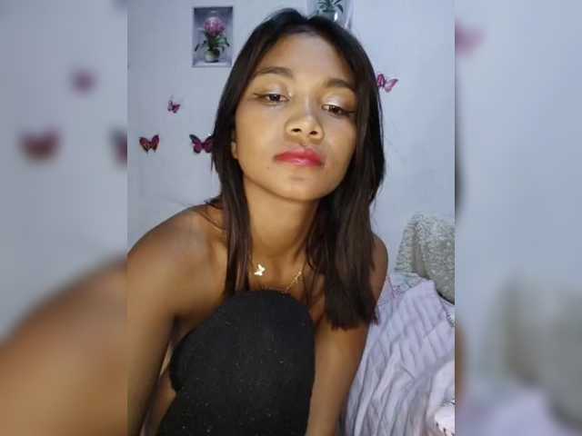 Valentina15 live cam on BongaCams
