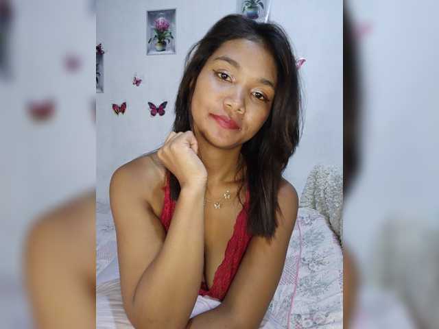 Valentina15 live cam on BongaCams