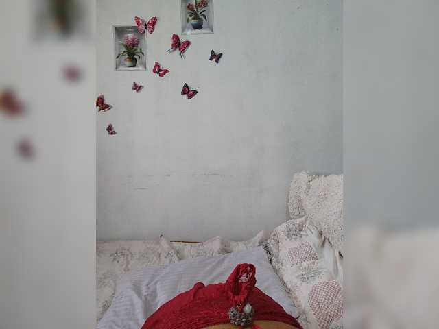 Valentina15 live cam on BongaCams