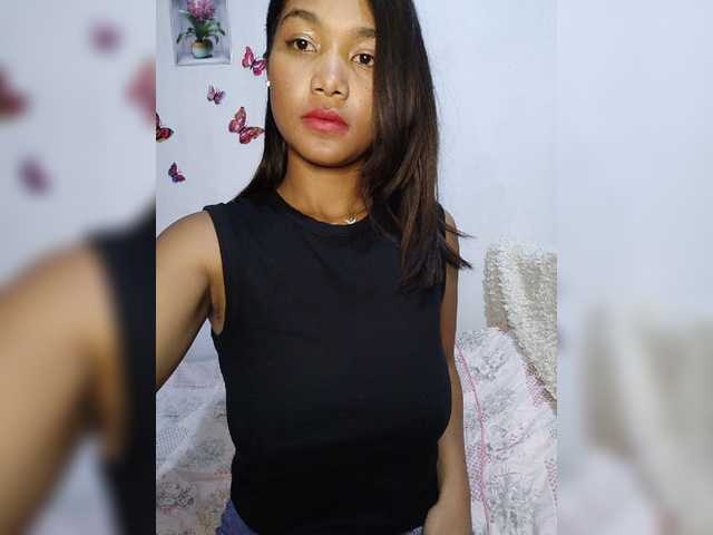 Valentina15 live cam on BongaCams