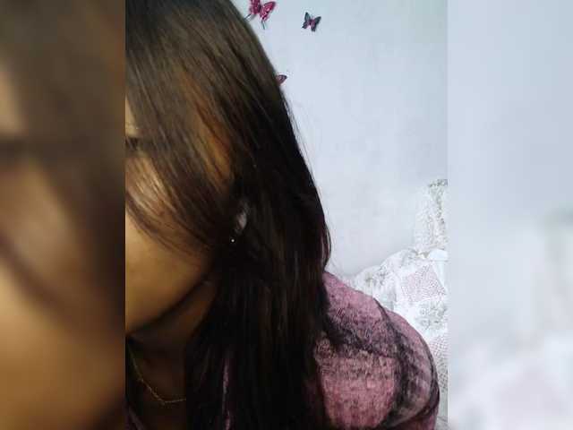 Valentina15 live cam on BongaCams
