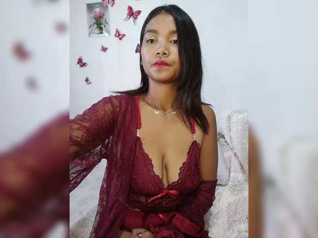 Valentina15 live cam on BongaCams