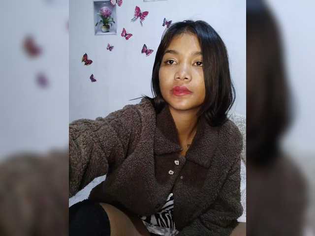 Valentina15 live cam on BongaCams