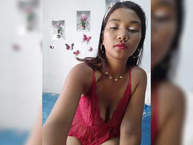 Valentina15 live cam on BongaCams