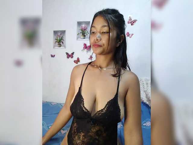 Valentina15 live cam on BongaCams