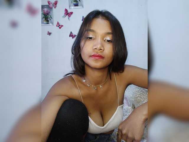 Valentina15 live cam on BongaCams