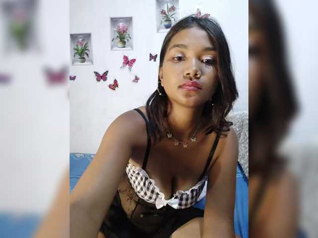 Valentina15 live cam on BongaCams