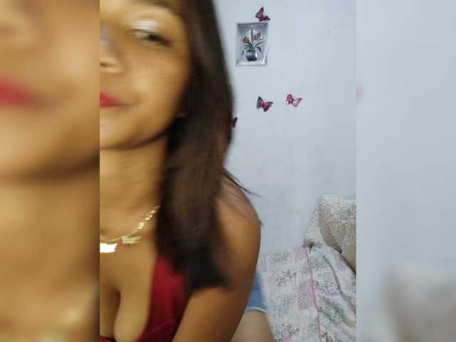 Valentina15 live cam on BongaCams