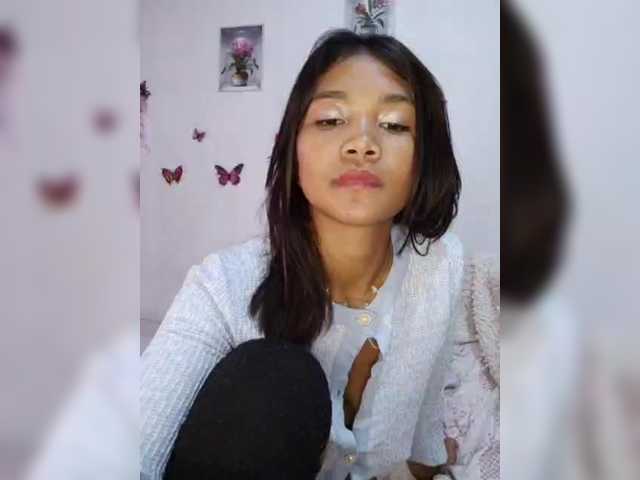 Valentina15 live cam on BongaCams