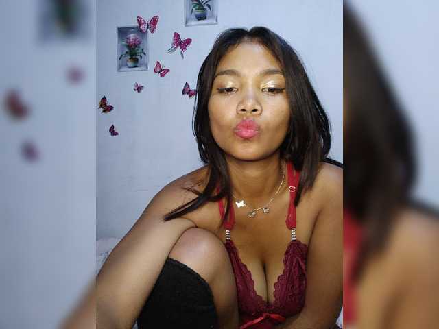 Valentina15 live cam on BongaCams