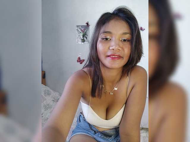 Valentina15 live cam on BongaCams