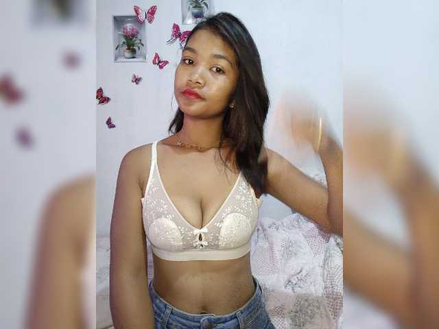 Valentina15 live cam on BongaCams