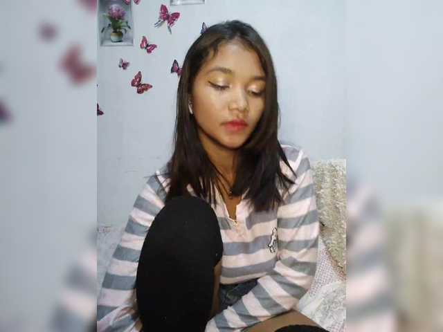 Valentina15 live cam on BongaCams