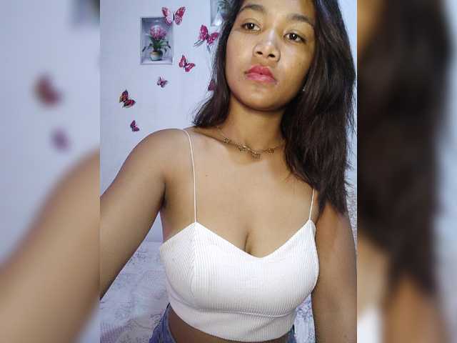 Valentina15 live cam on BongaCams