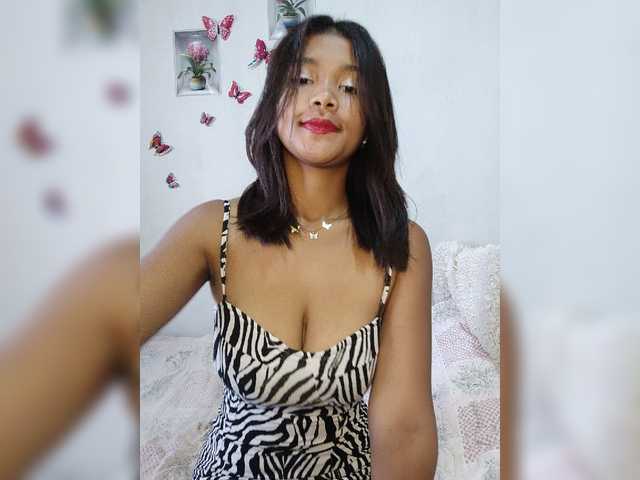 Valentina15 live cam on BongaCams
