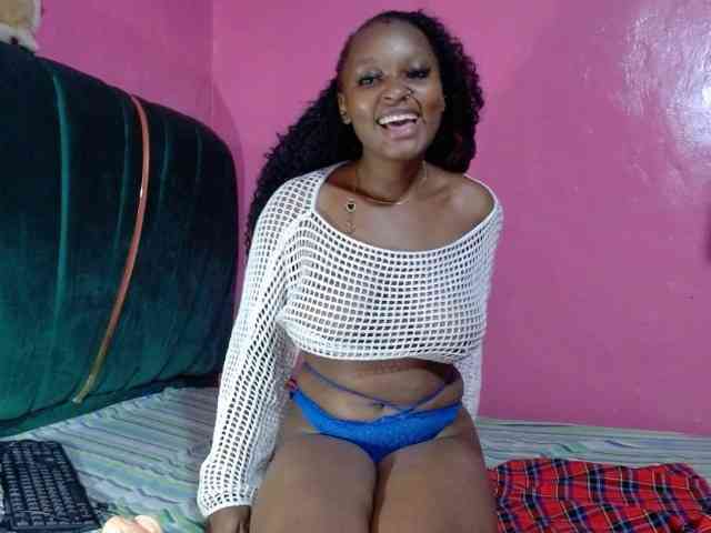 AfricanHoneyX webcam