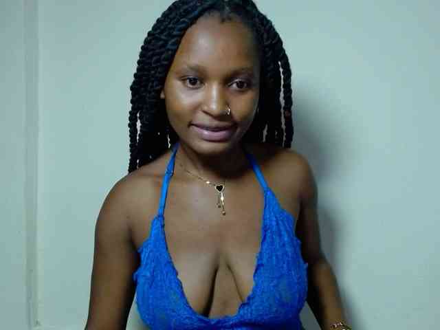 AfricanHoneyX webcam