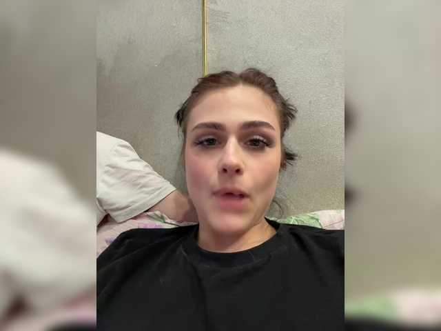 Sex chat gratuit in direct cu Kris-and-Vanessa pe BongaCams